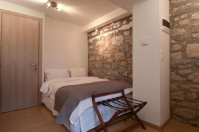 1951 Suites - Standard Room